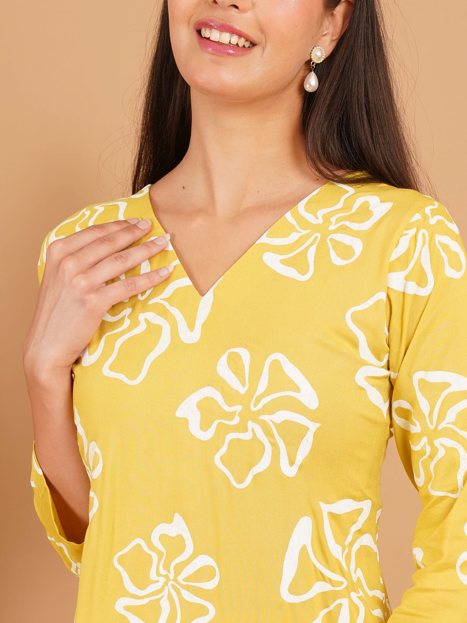 Mustard Yellow Floral Printed Straight Kurta Set with Palazzo Pants