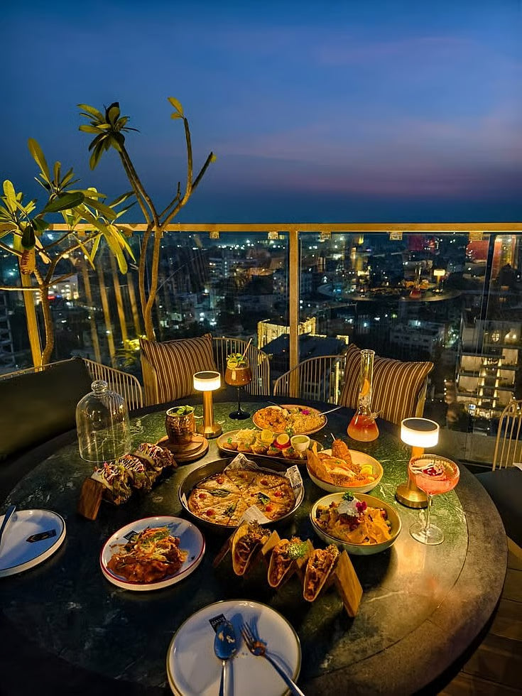 Aura Romantic Bistro