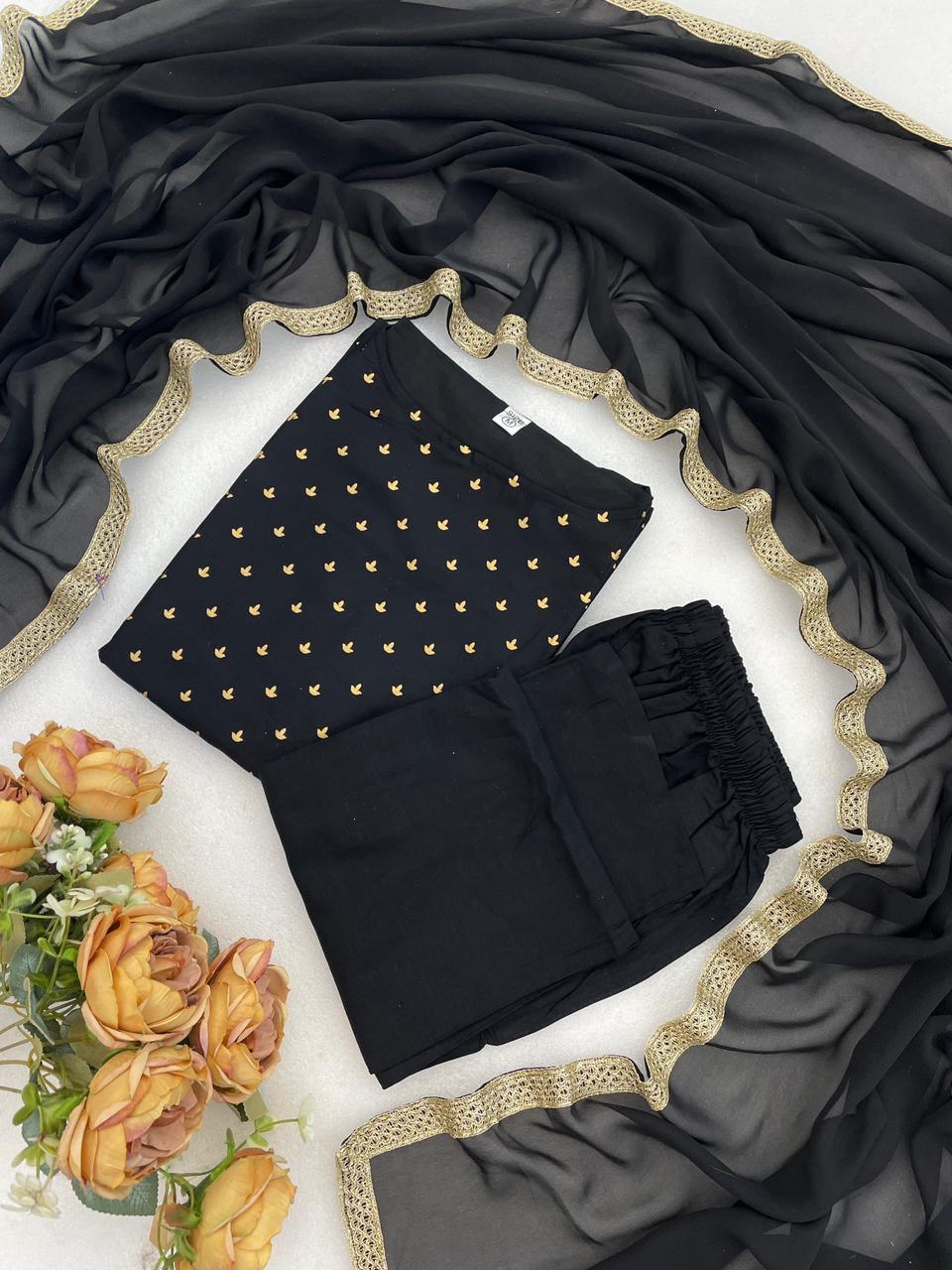 Saanvi Foil Work Ethnic Suit Set