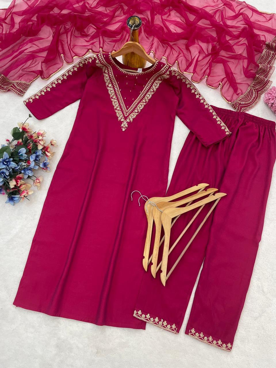 Noorika Roman Embroidered Suit Set